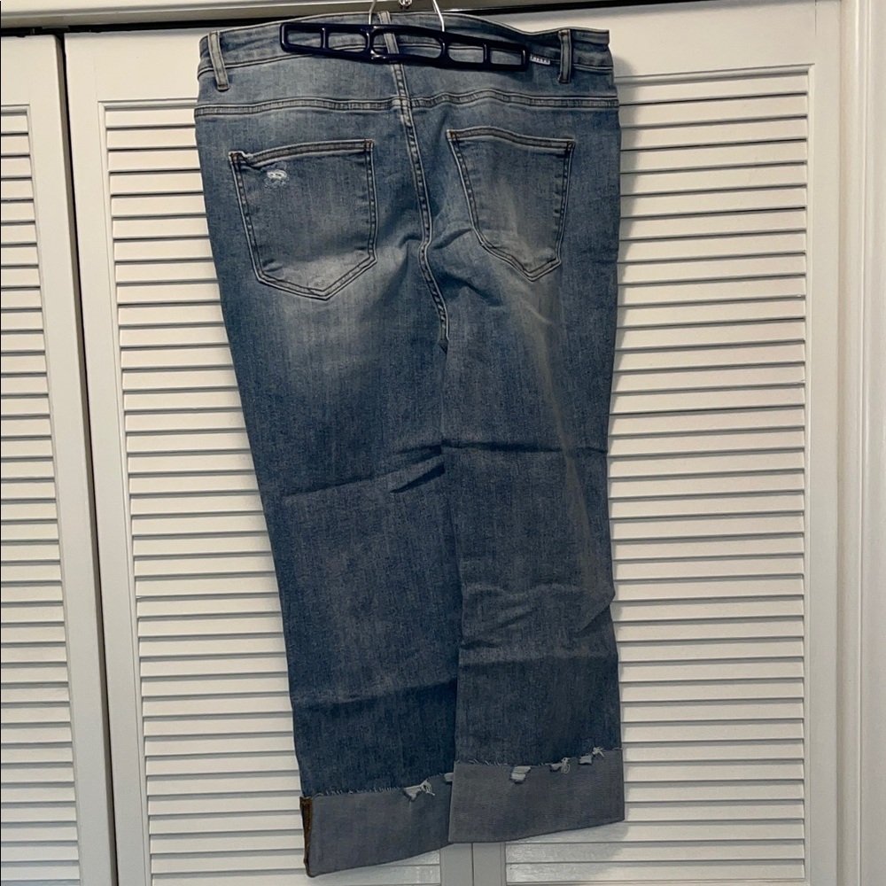 NWOT! Risen Trendy Distressed Blue Cropped Jeans, 2XL - Picture 2 of 7